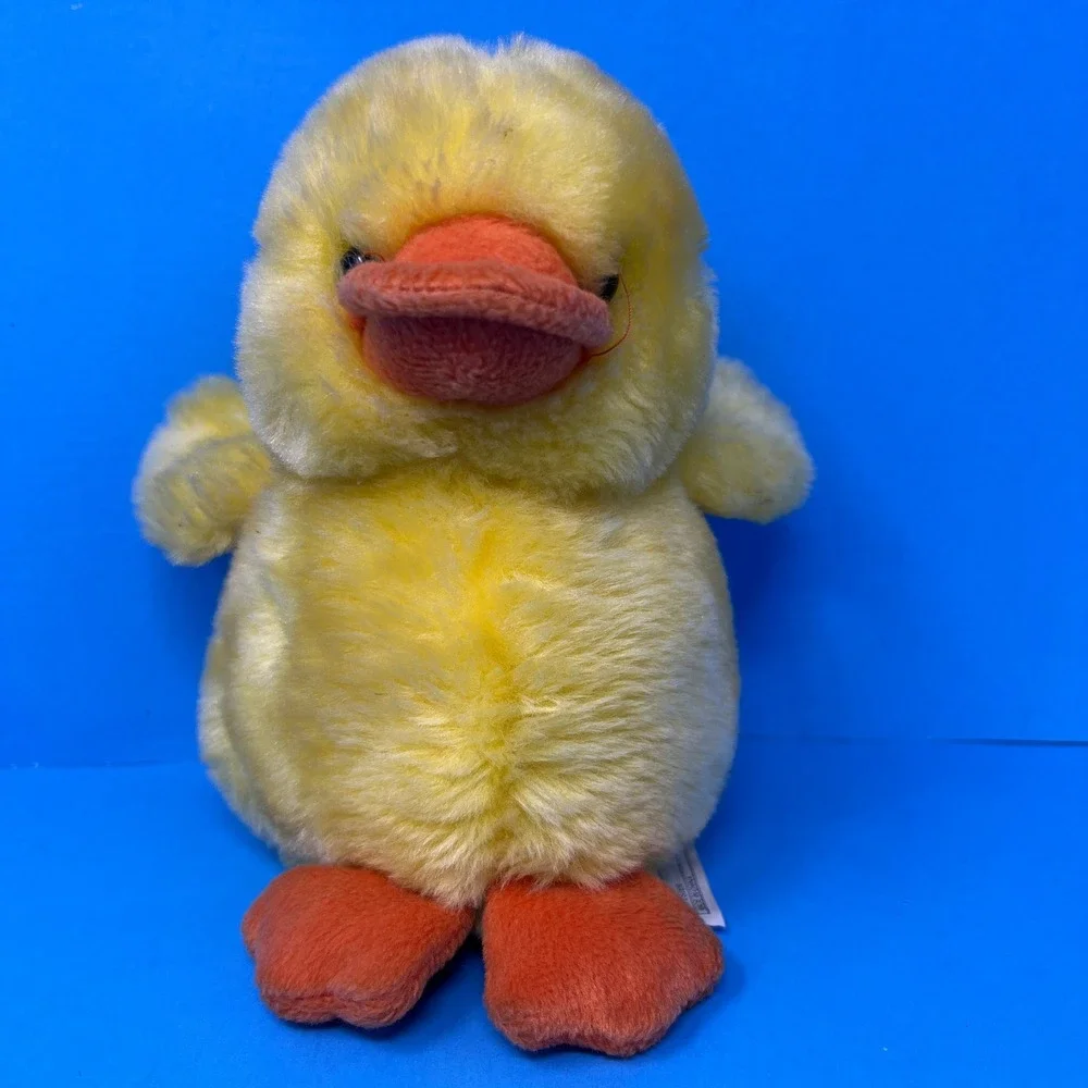 1999 Gemmy Singing Duckling Plush 6in‎ Yellow Electronic Musical Toy Duck